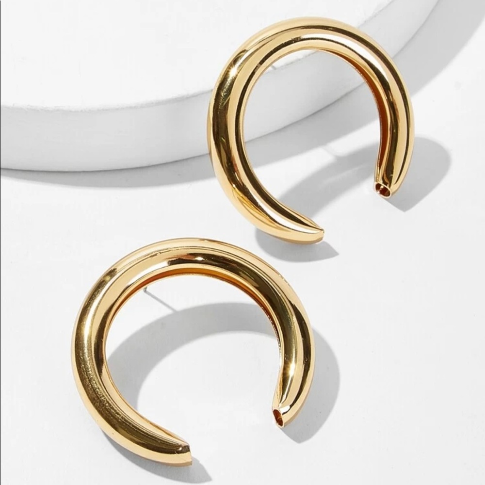 New cut hoop earrings Gold color - Picture 5 of 5